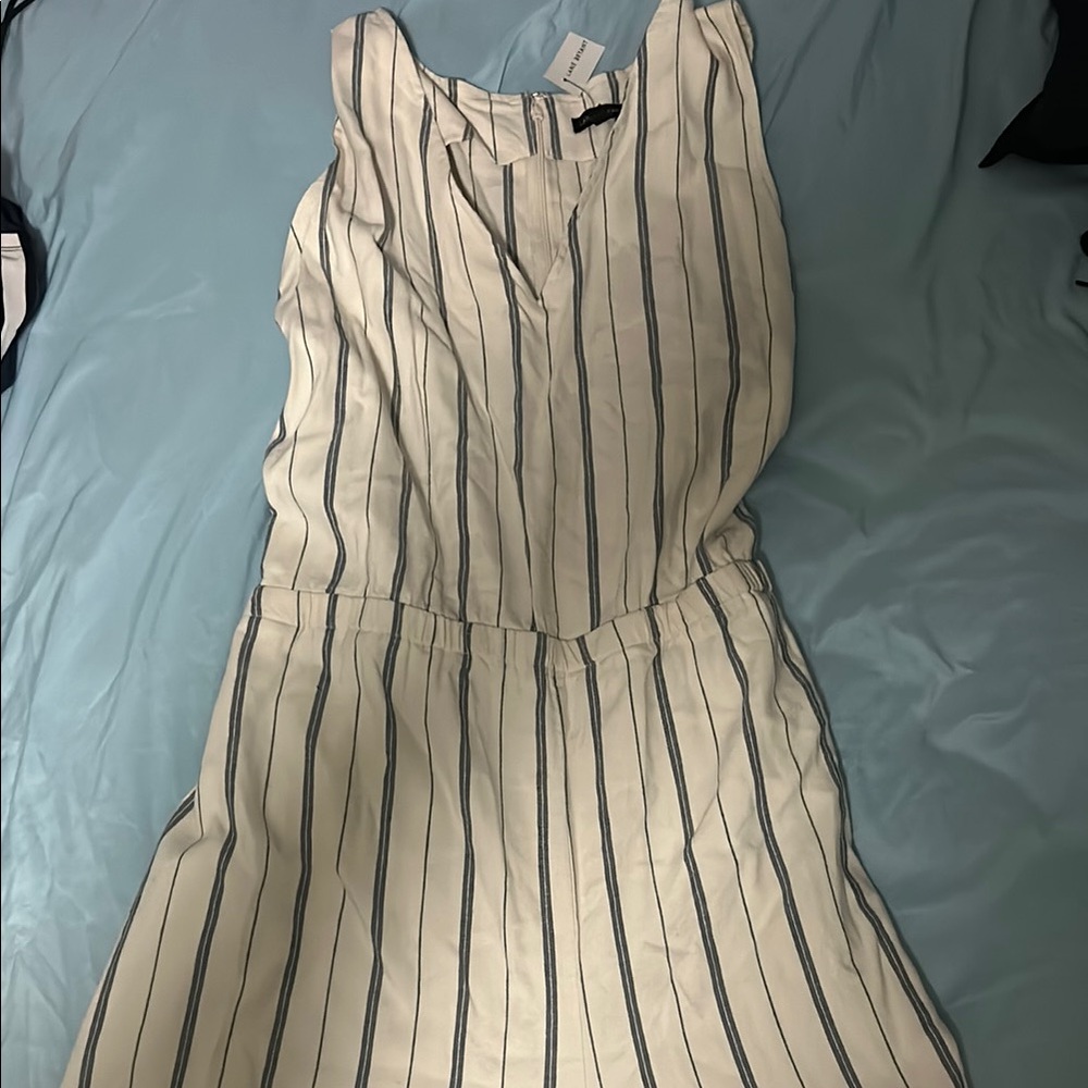 Striped Sleeveless jumpsuit